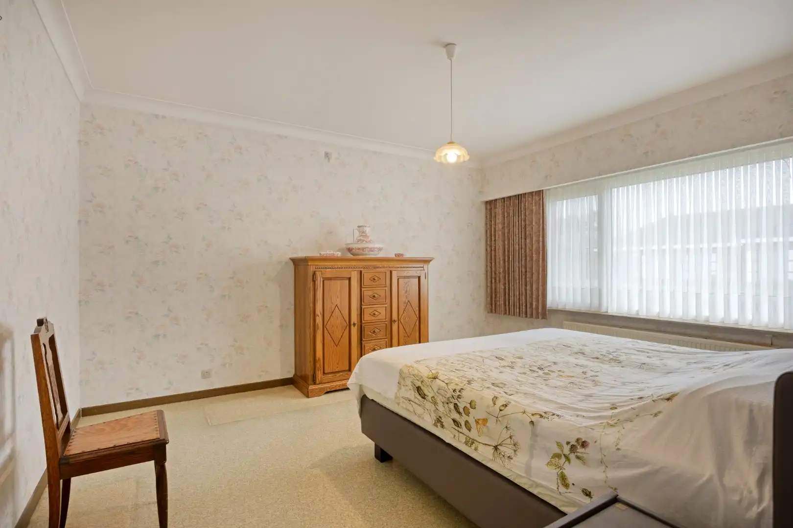 Ruim ingedeelde gelijkvloers woning op een mooi breed perceel van 812 m². foto 22