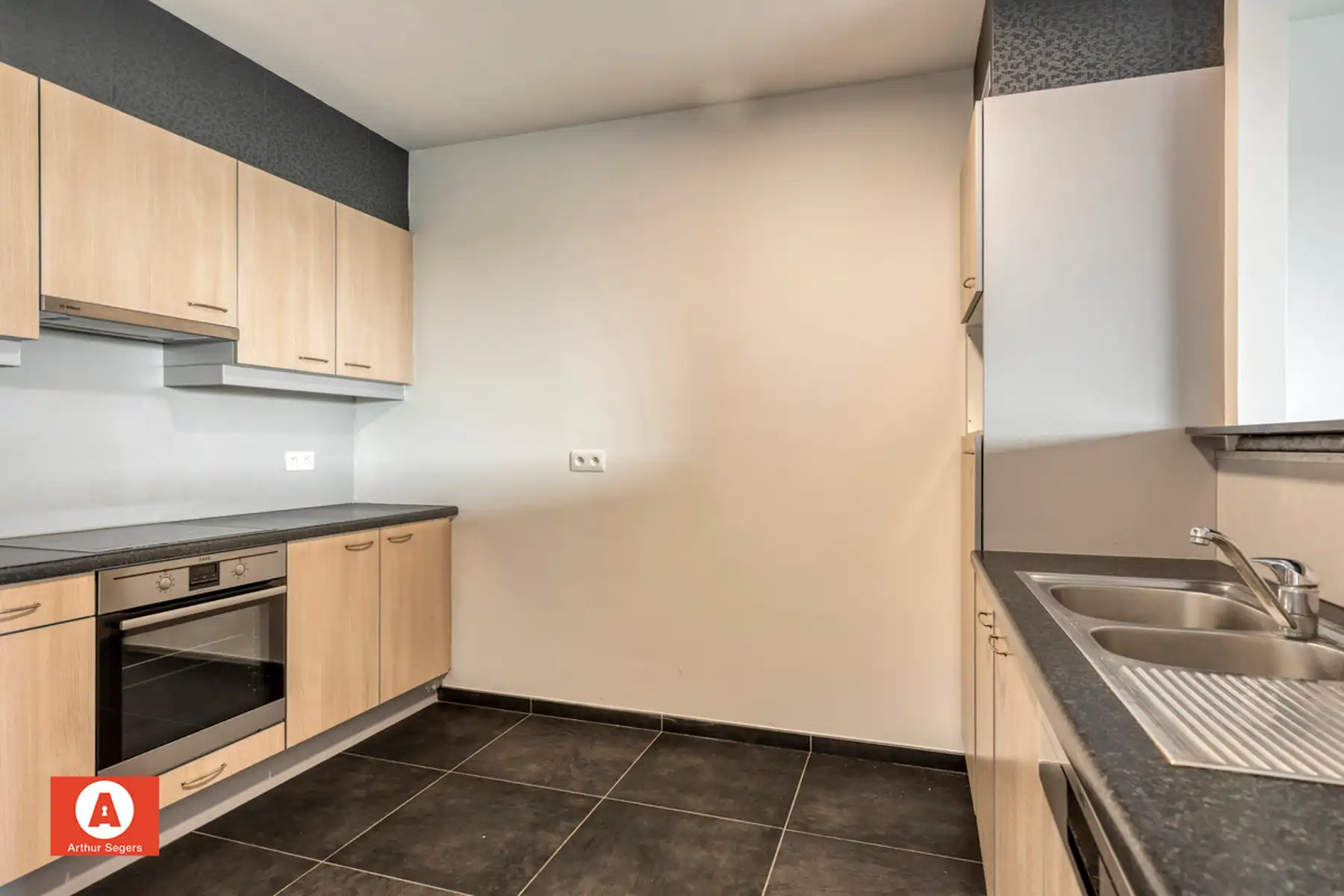 Energiezuinig gelijkvloers appartement met garage foto 10