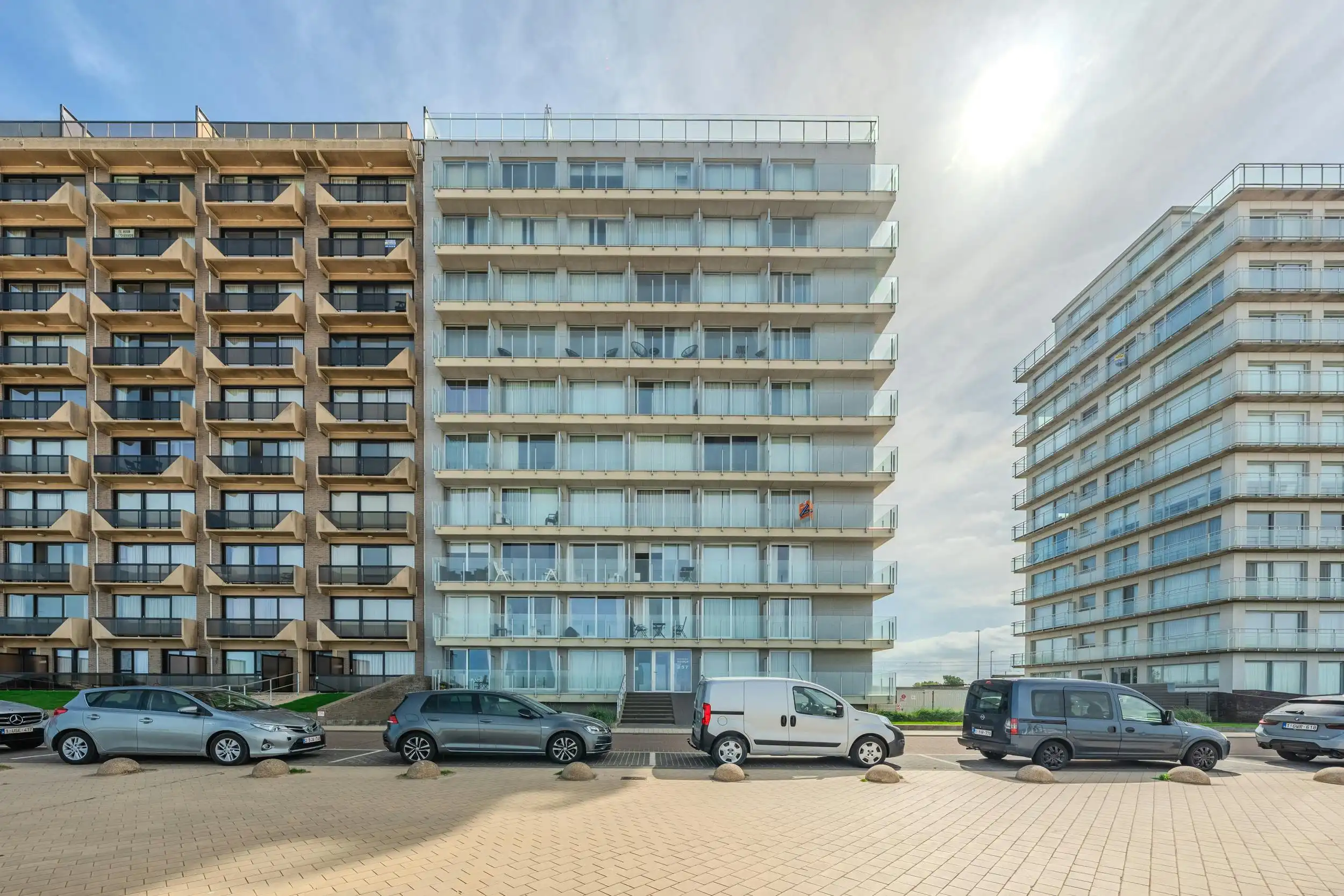 Zonnige studio met terras en magnifiek zicht op de duinen foto 14