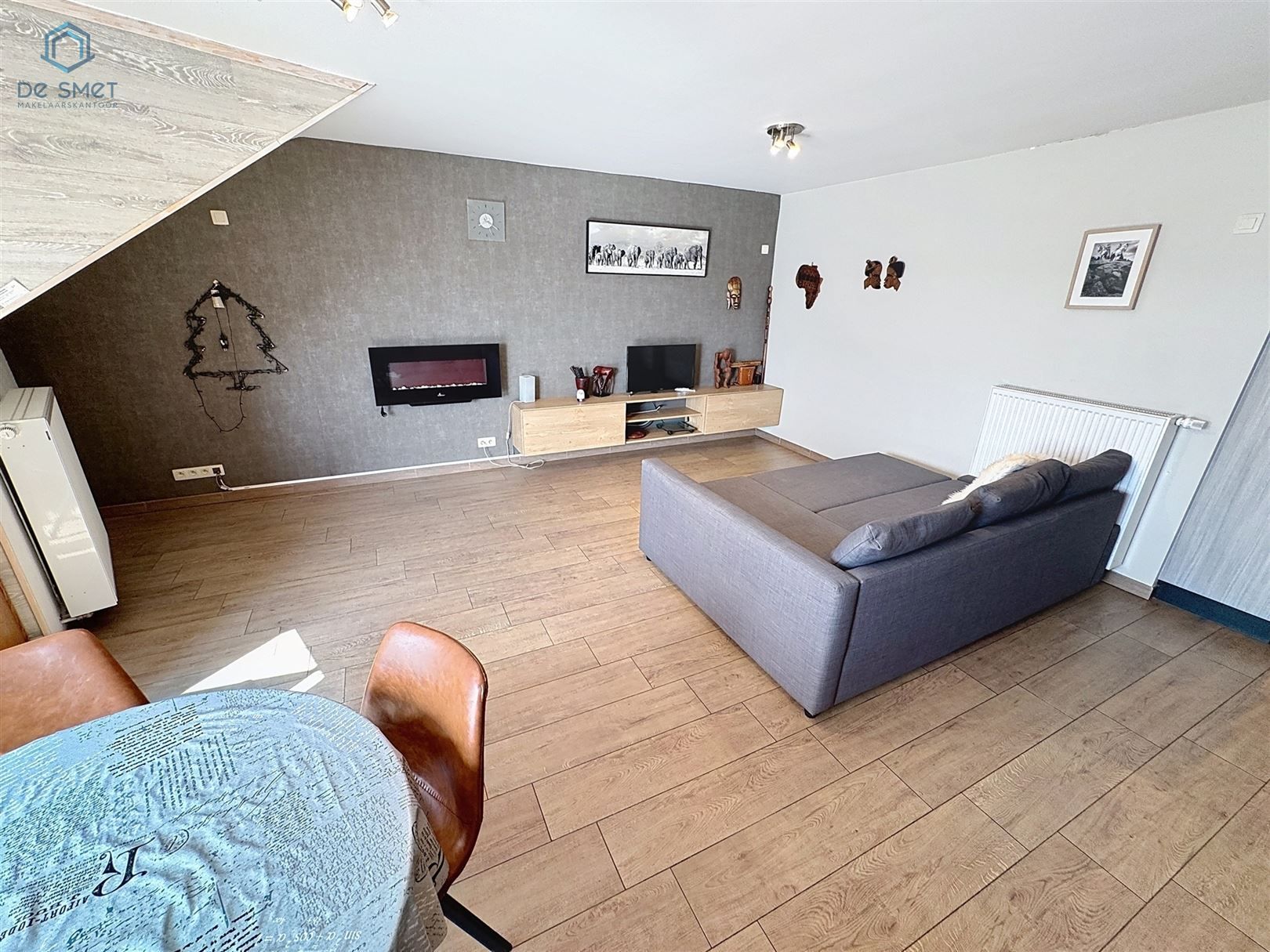 Instapklaar bemeubeld en Energiezuinig Appartement met 1 Slaapkamer, Terras, Berging én Staanplaats in Geraardsbergen foto 5