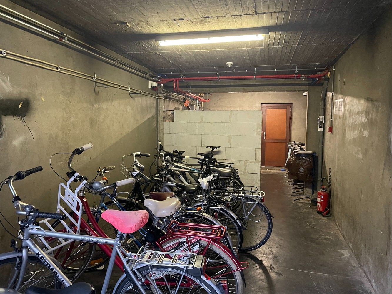 Instapklare, gerenoveerde studio op toplocatie in het hart van de stad foto 9