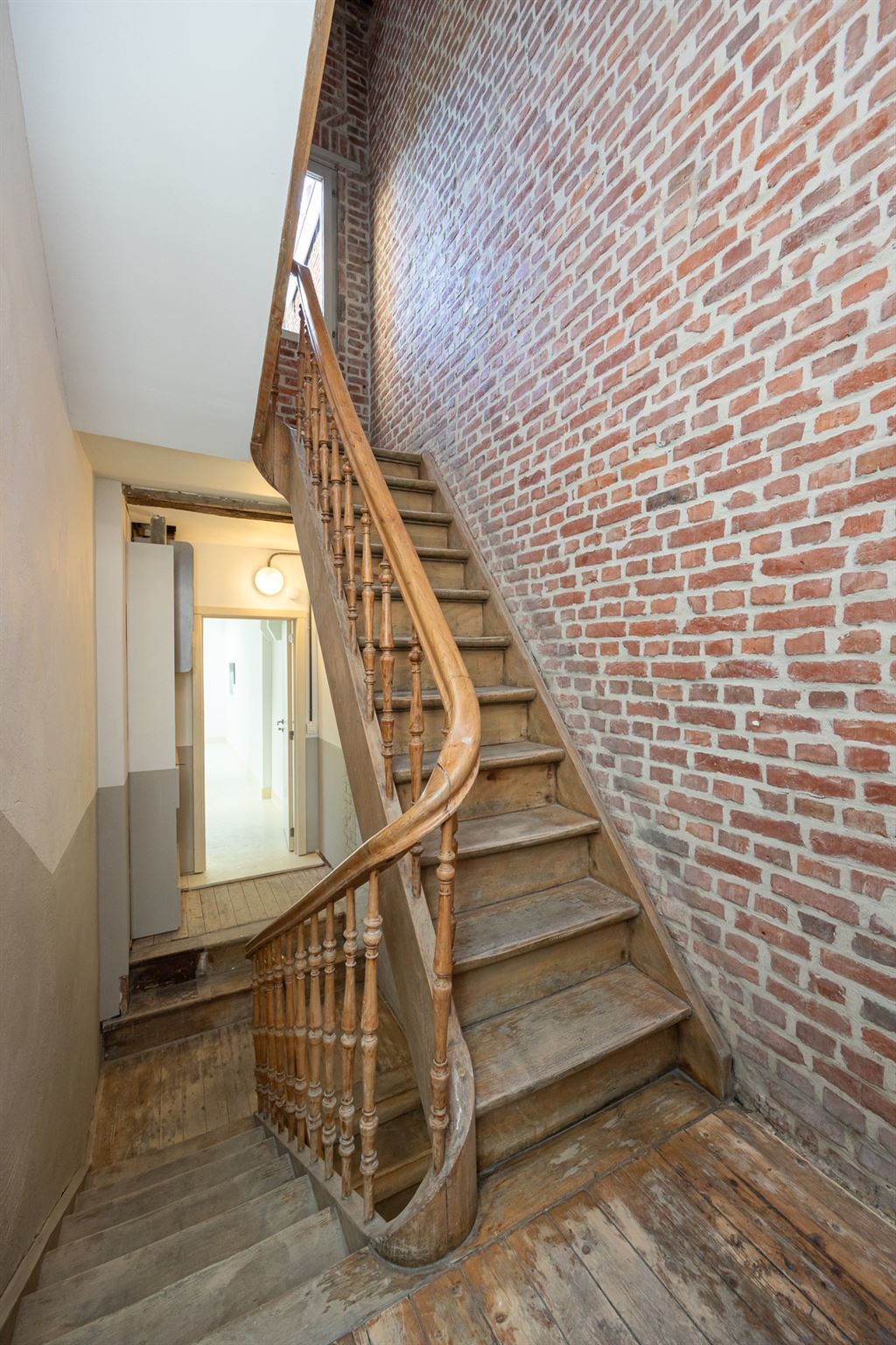 Karaktervolle woning met legio indelingsmogelijkheden foto 15