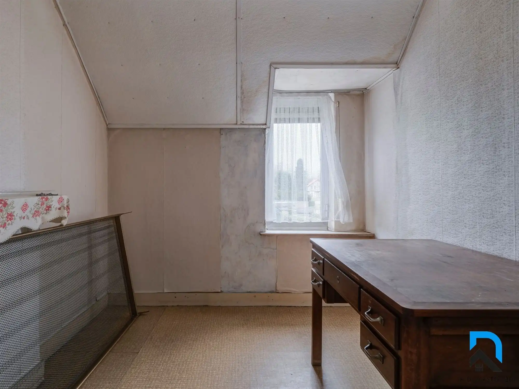 Te renoveren woning met grote tuin in Zwartberg foto 18