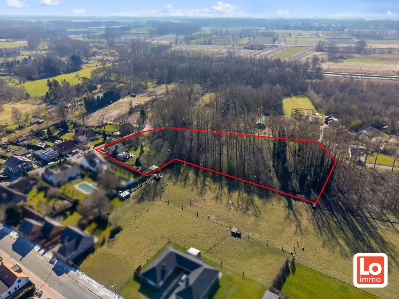 VERKOCHT! Charmante alleenstaande woning met inpandige dubbele garage en grote tuin met aanpalend bos (1ha) op een rustige locatie nabij het centrum van Wachtebeke! foto 22