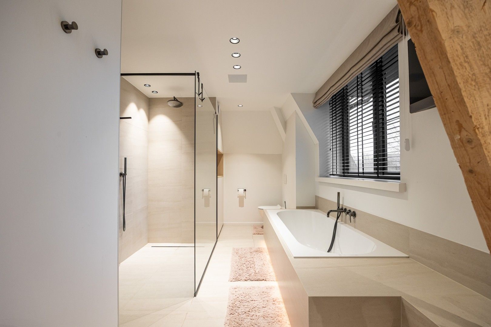 VILLA MET 6 SLAAPKAMERS foto 14