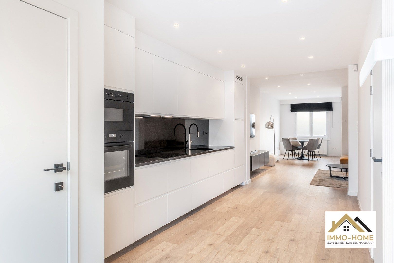 Recent gerenoveerde woning te Lokeren!  foto 3