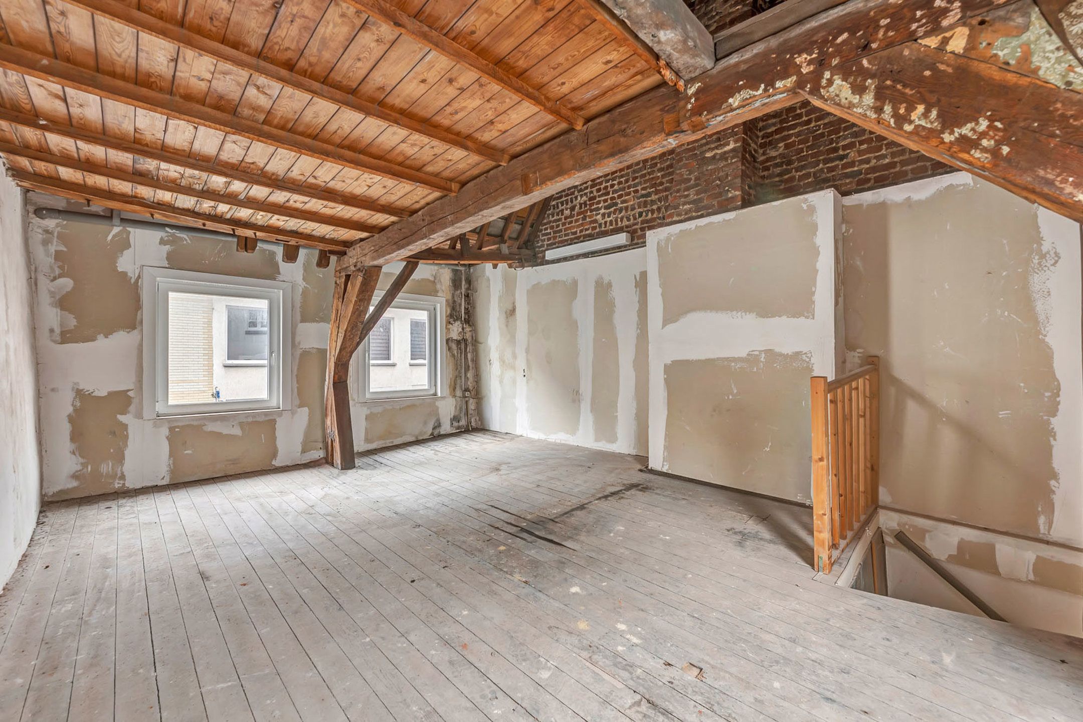 Casco handelspand in Basiliekstraat Halle foto 13