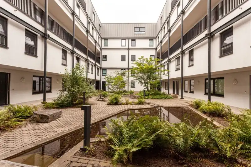--- NIEUW --- Schitterend duplex-appartement (110m²) met 3 slaapkamers, terras en autostaanplaats nabij de Watersportbaan in Gent! foto 14