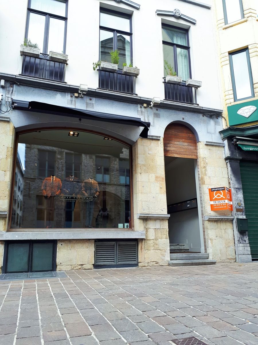 Tweeslaapkamer appartement in hartje Gent foto 24