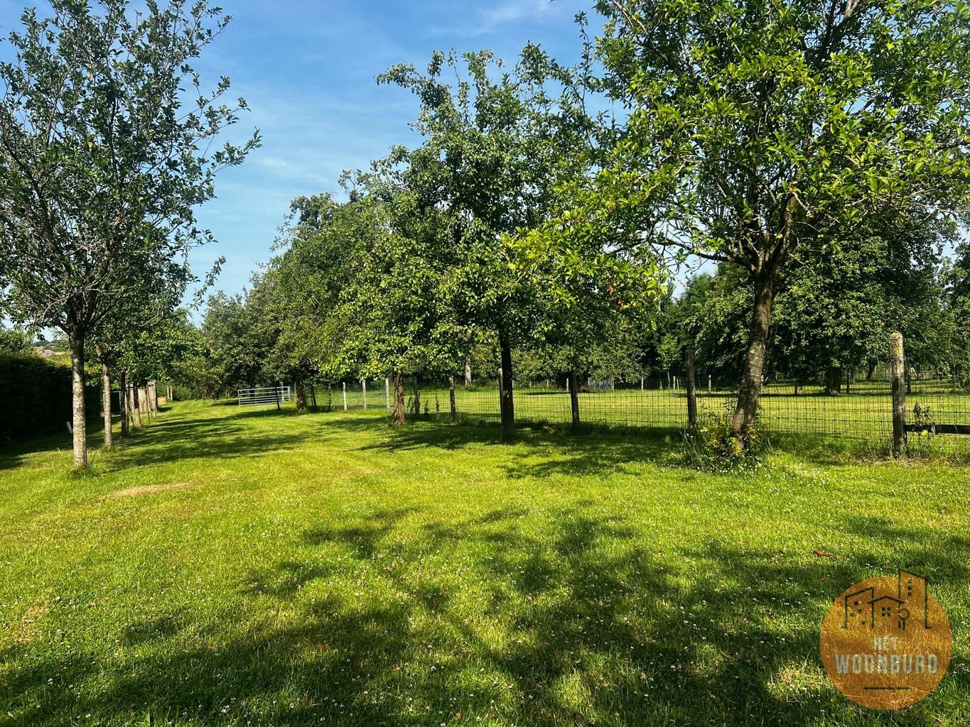 Villa open bebouwing met tuin, weiden en aanhorigheden foto 29