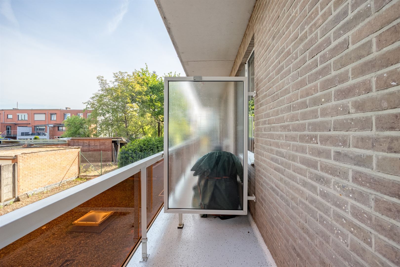 instapklaar 1-slaapkamerapp met terras foto 15