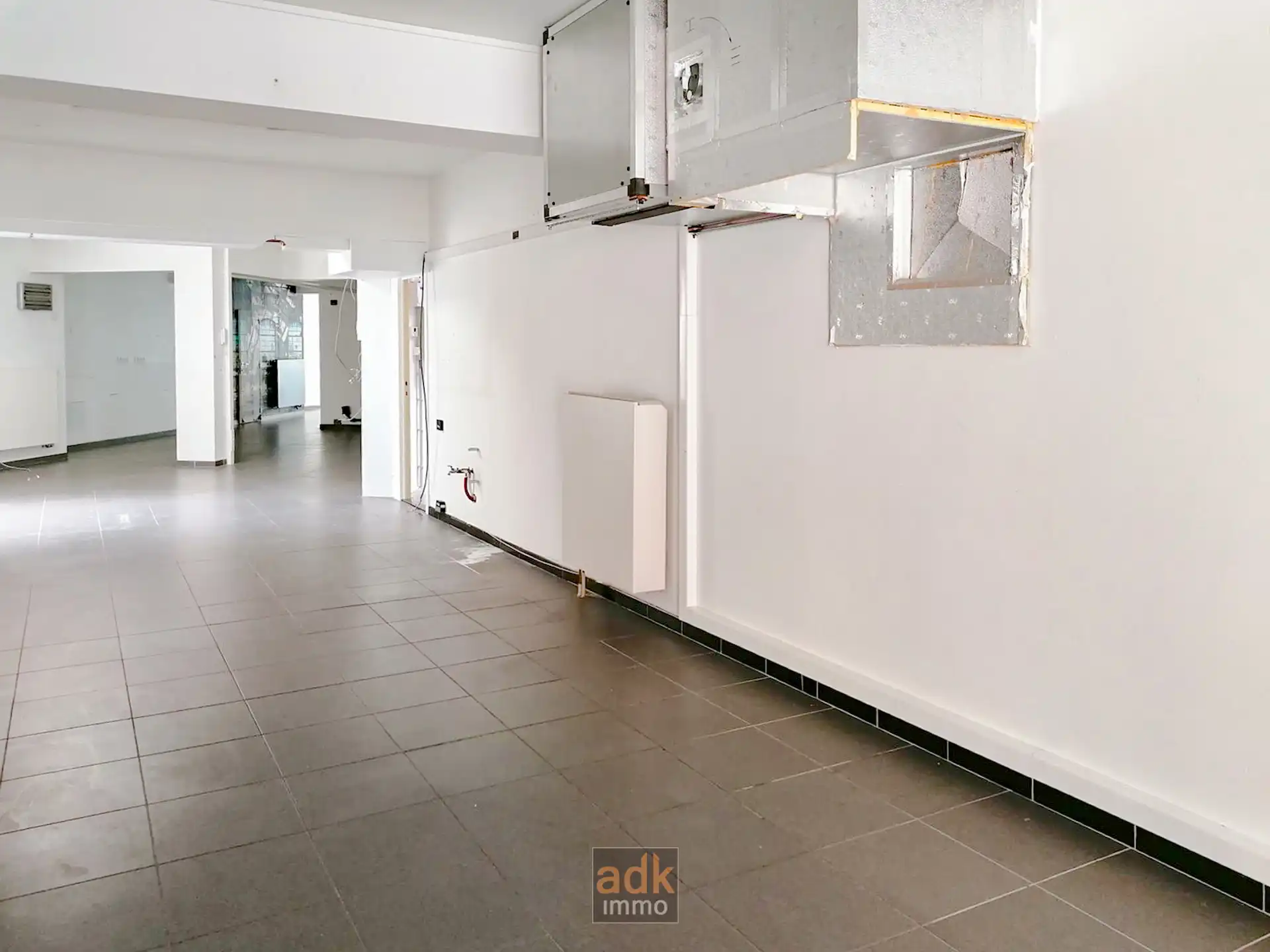 Topgelegen Commerciële Ruimte van 222 m² te Koop in Koksijde-Bad foto 7