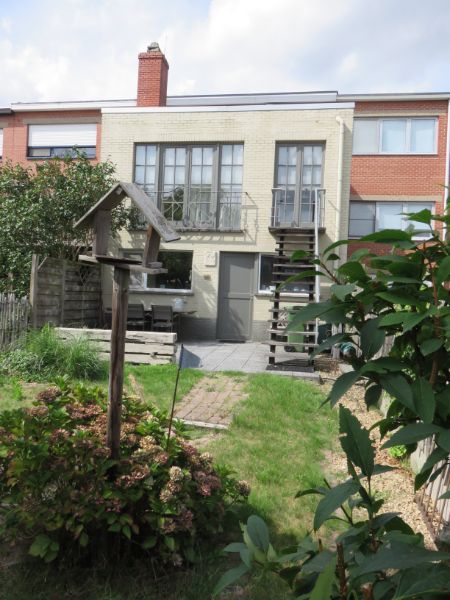 Instapklare woning in rustige woonwijk foto {{pictureIndex}}