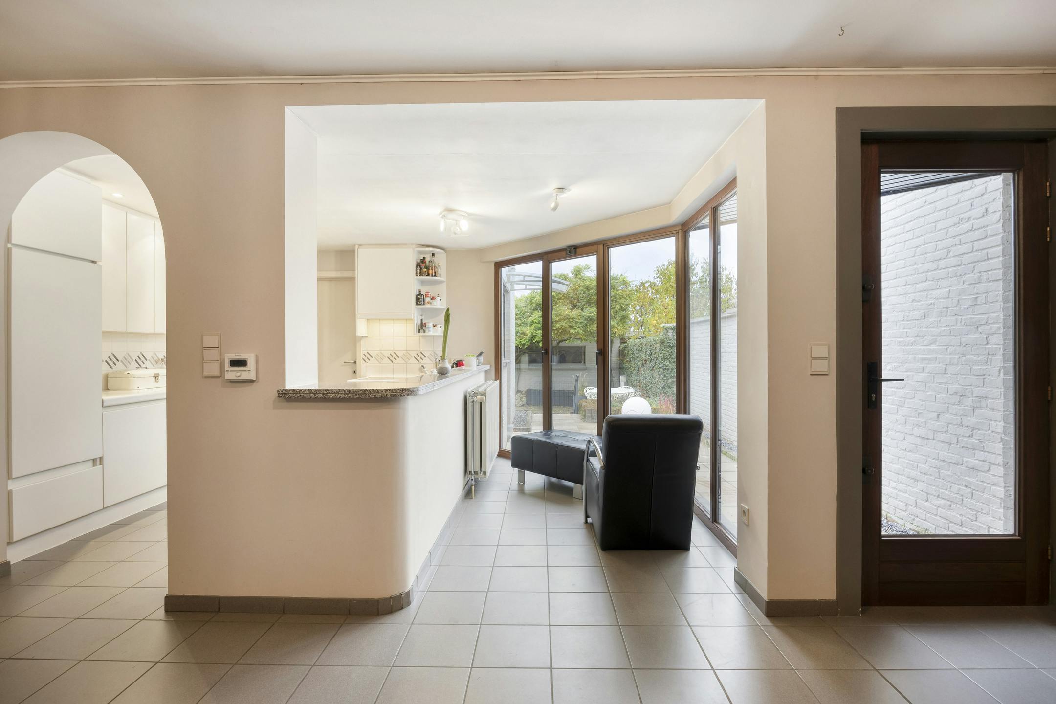 Goed gelegen stadswoning met 3 of 4 slaapkamers, tuin en garagebox  foto 10