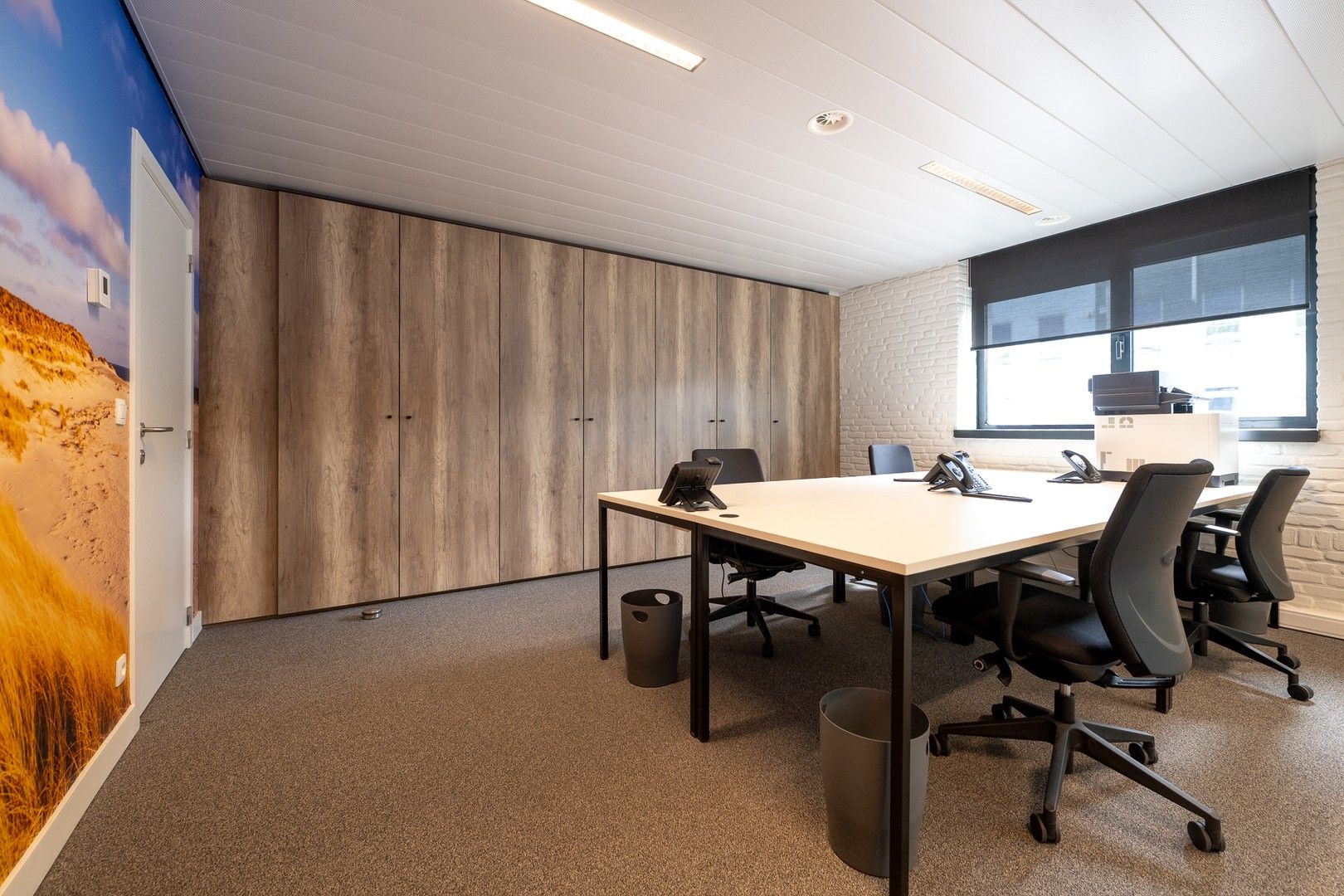Compleet uitgeruste kantoorruimtes op de Brechtsebaan! foto 9