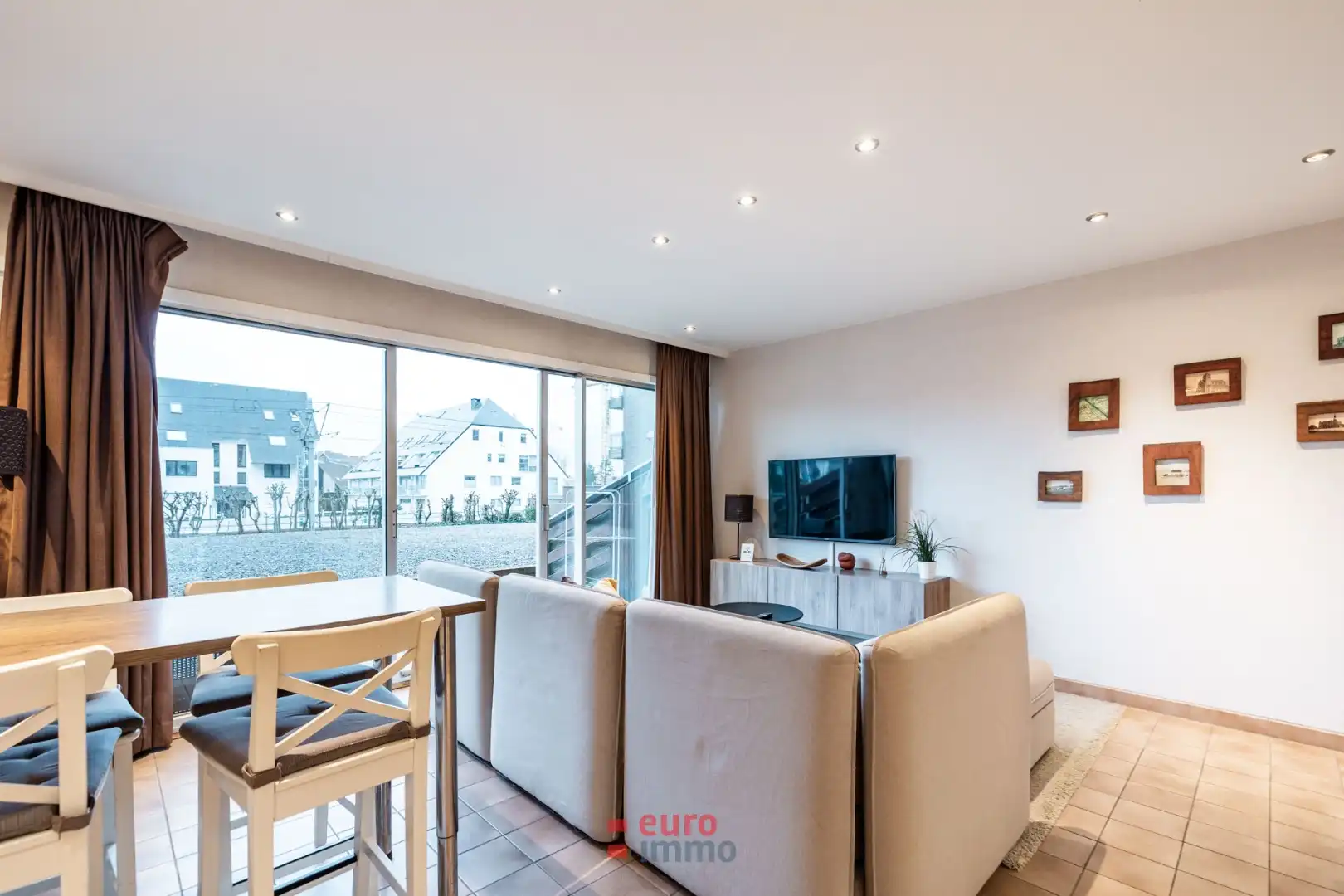 Zuidgerichte studio met slaaphoek & extra groot terras! foto 4