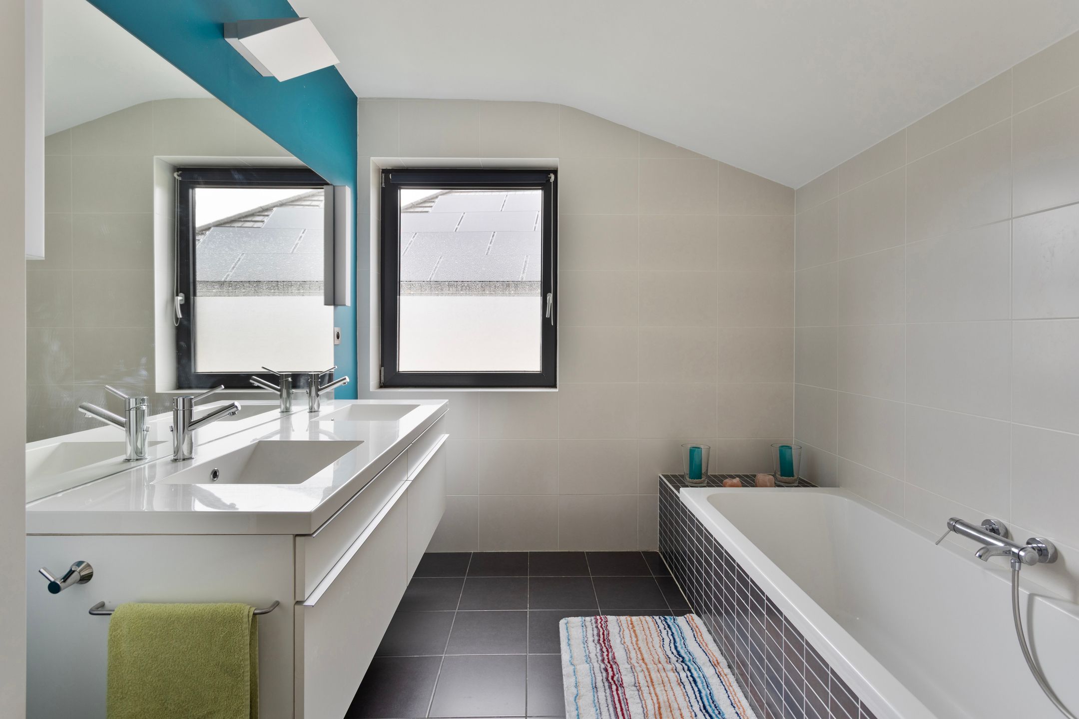 Perfect instapklare woning met 3 slaapkamers op 12 are foto 17