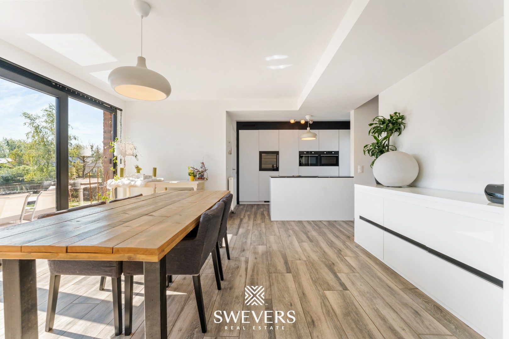 Recente, instapklare en energiezuinige woning op rustige straat te Kortessem foto 10
