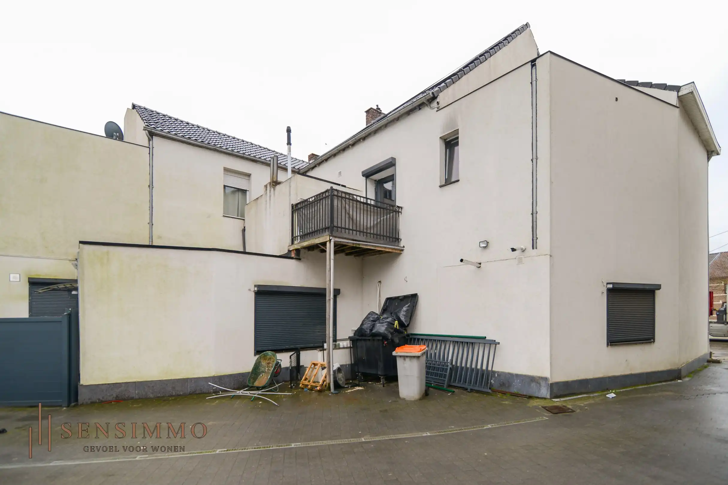 Handelspand met woonst op toplocatie in Dilsen-Stokkem foto 16