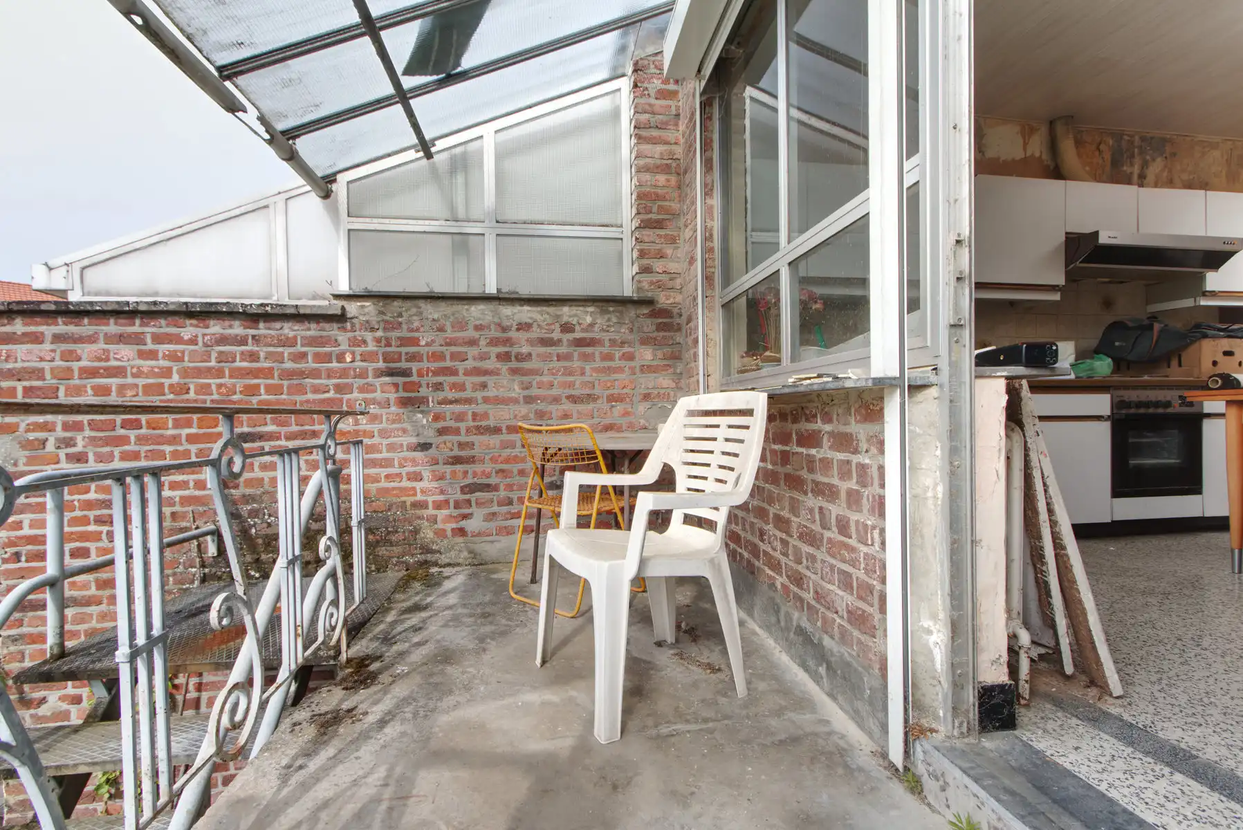 HERENHUIS - 3 tot 4 SLK - TUIN - TERRASSEN - TE RENOVEREN foto 6