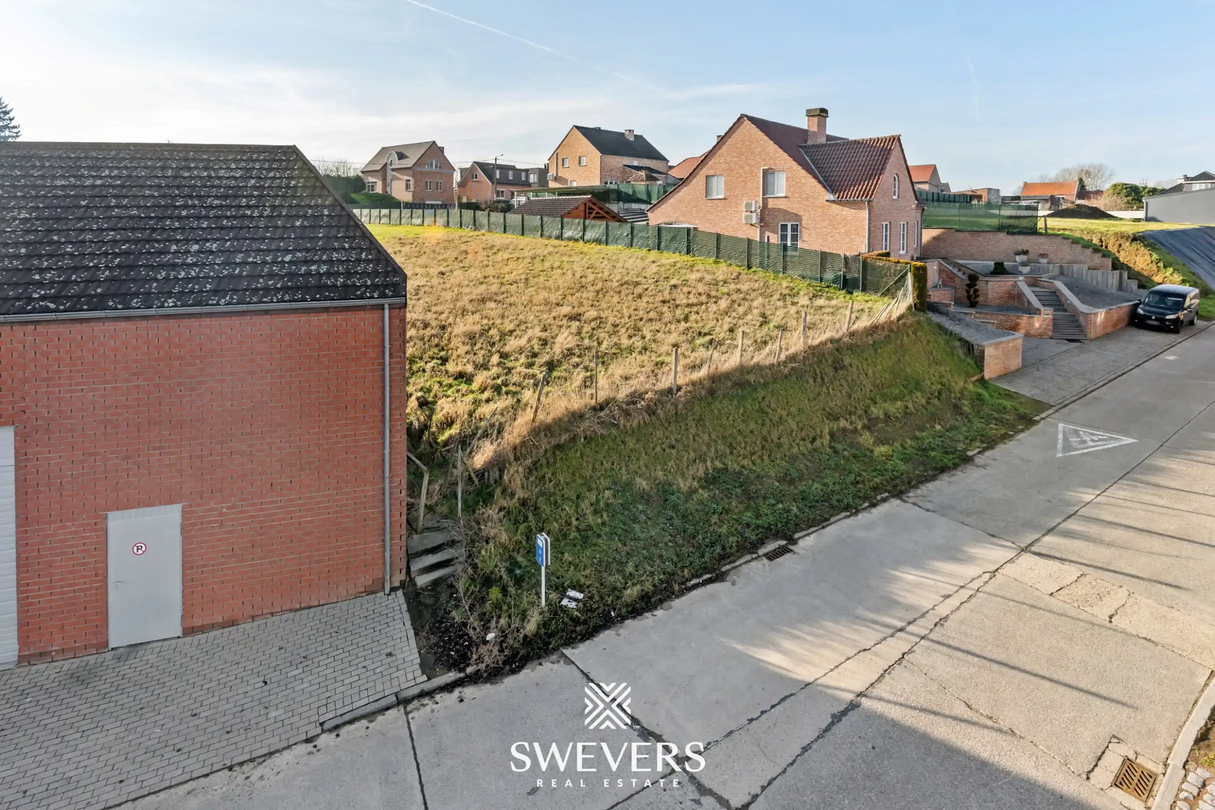 Royaal perceel gelegen in landelijke omgeving foto 5