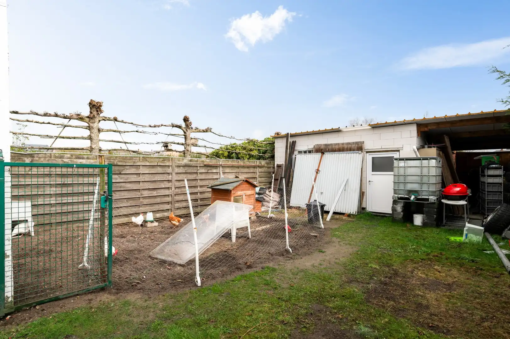 Ruime woning met 5 slpk en grote garage (100 m²) foto 14