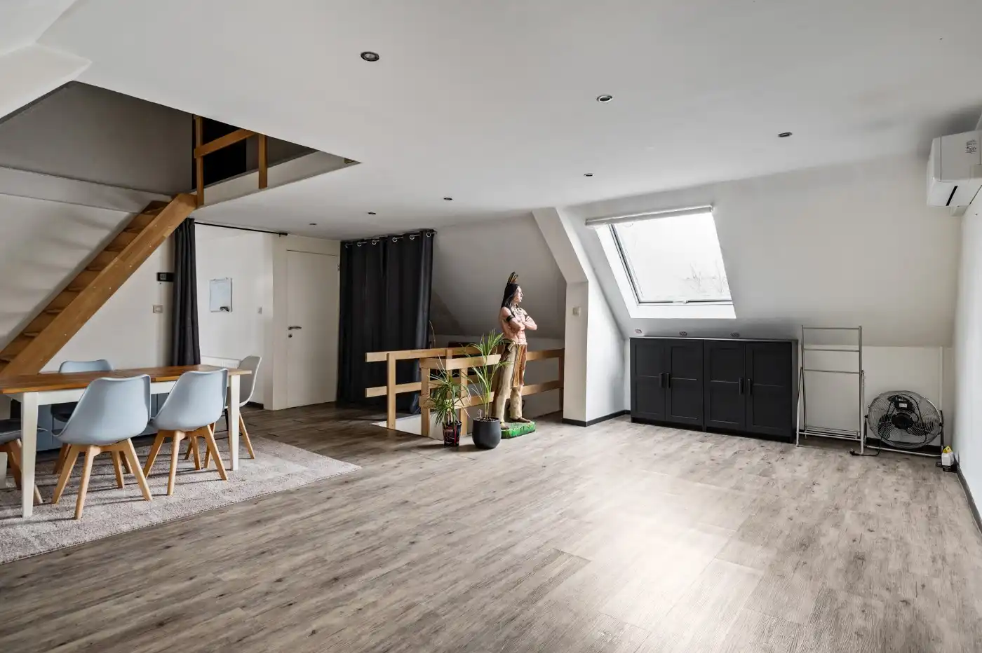 Ruime, instapklare woning met 3 slpk. - momenteel ingericht als 2 aparte woonunits foto 13