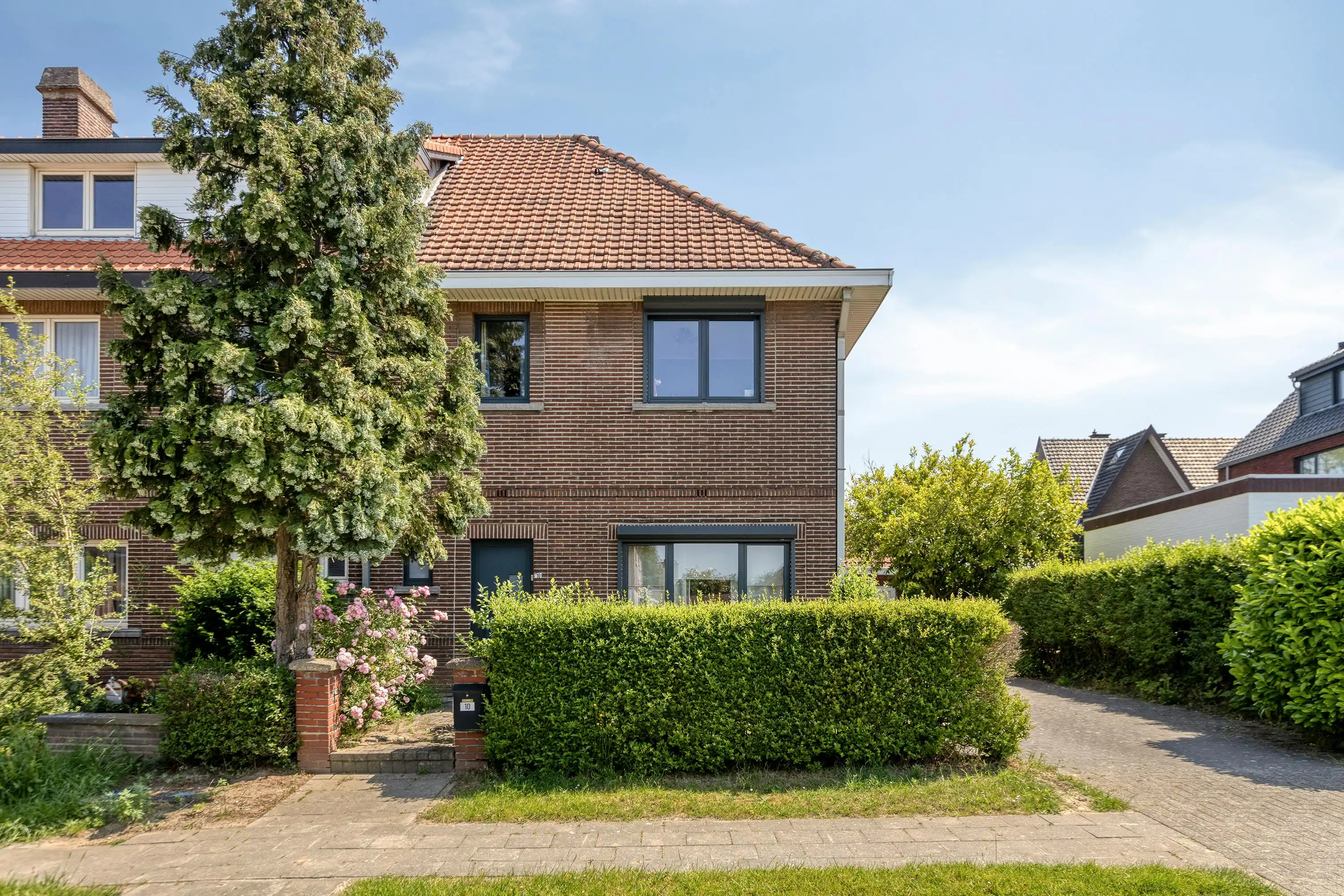 Te renoveren gezinswoning in de Casterwijk foto 27