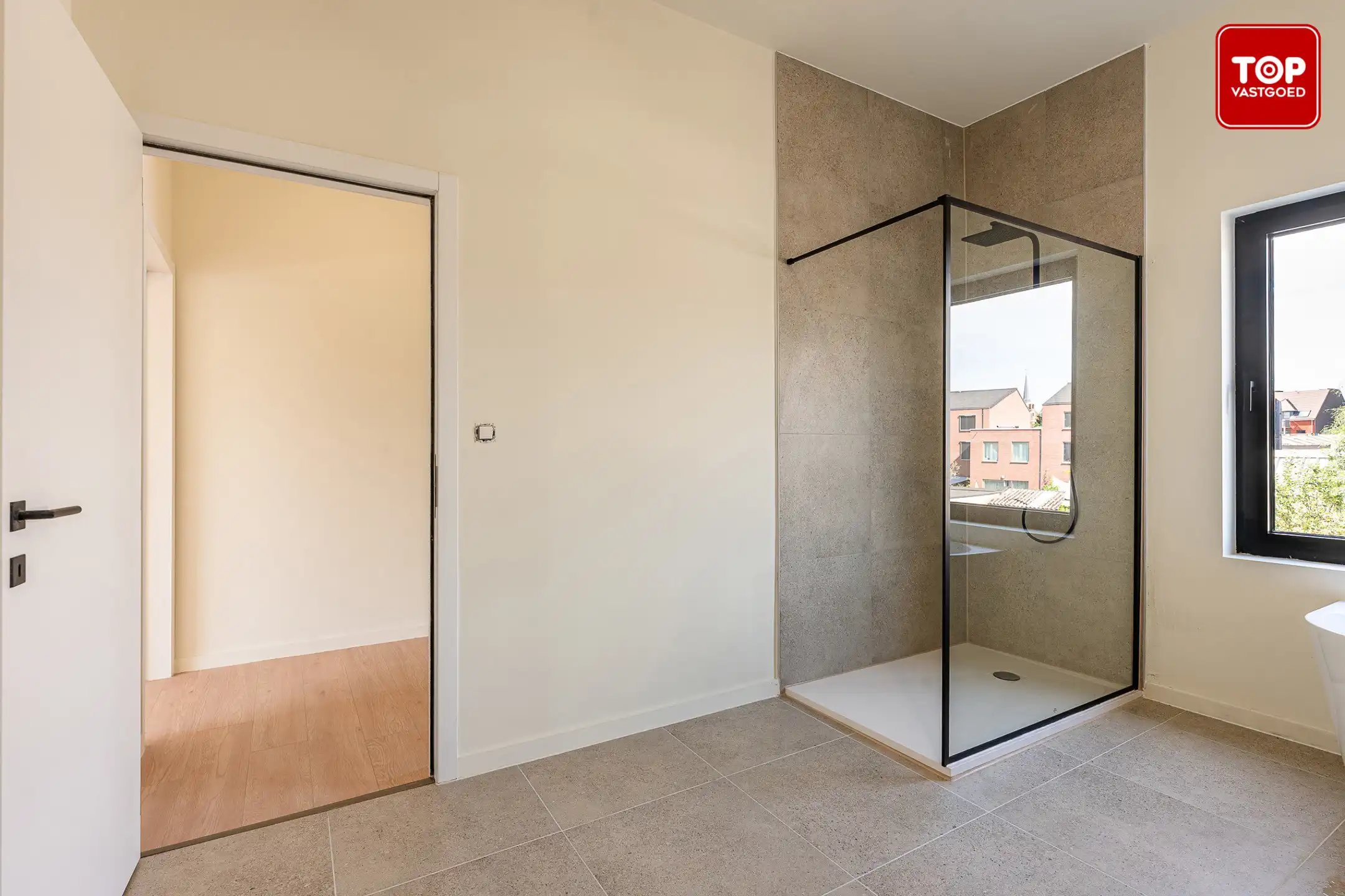 Totaal gerenoveerde woning met 3 slaapkamers en tuin (EPC A) foto 21