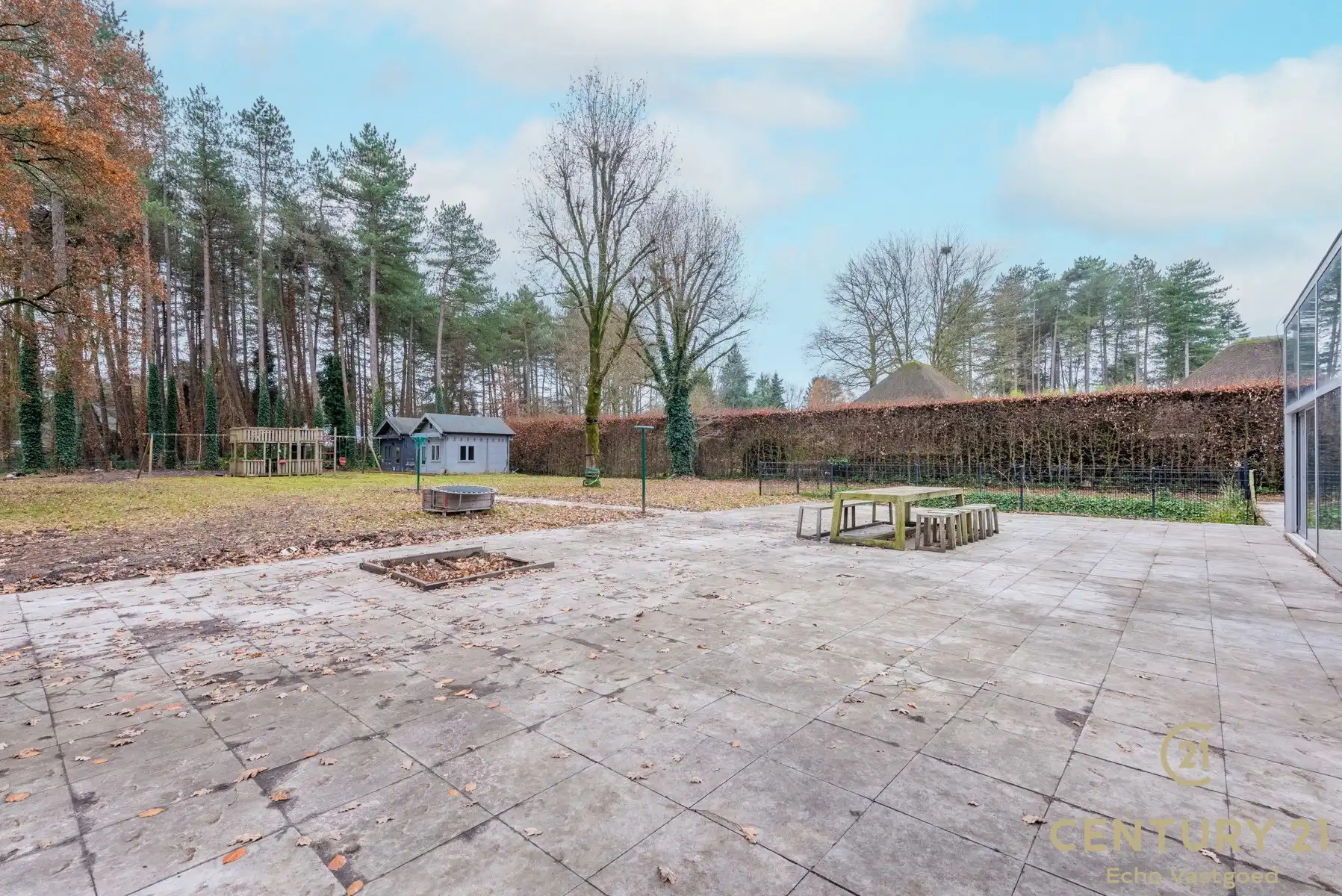 Unieke te renoveren villa in villawijk “De Lint” foto 11