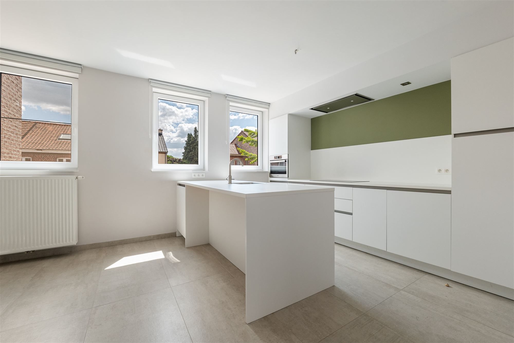 KNAP APPARTEMENT MET 3 SLKS EN STAANPLAATS IN LANDEN  foto 11