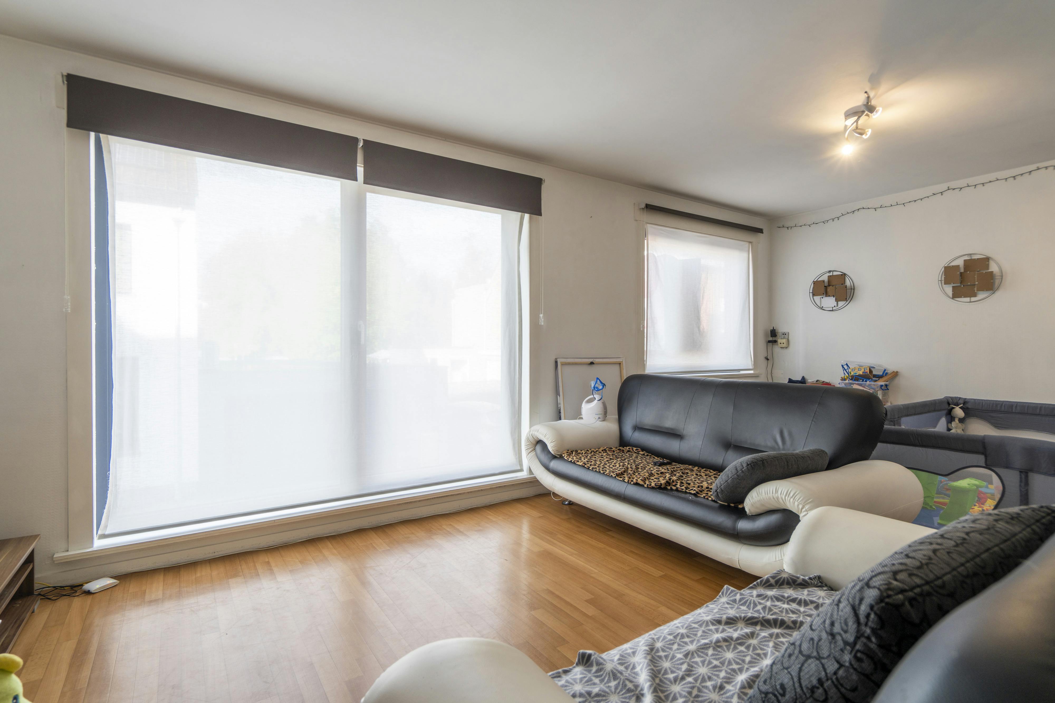 Instapklare bel-etage met 3 slaapkamers woning te koop in Wevelgem foto 2