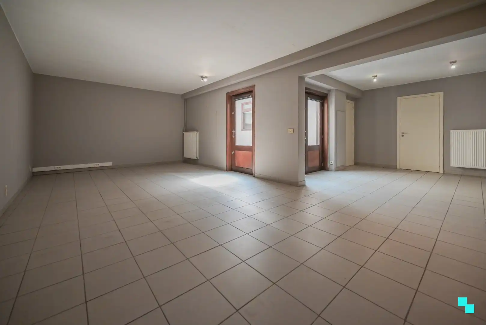 Commerciële ruimte op perfecte locatie foto 17