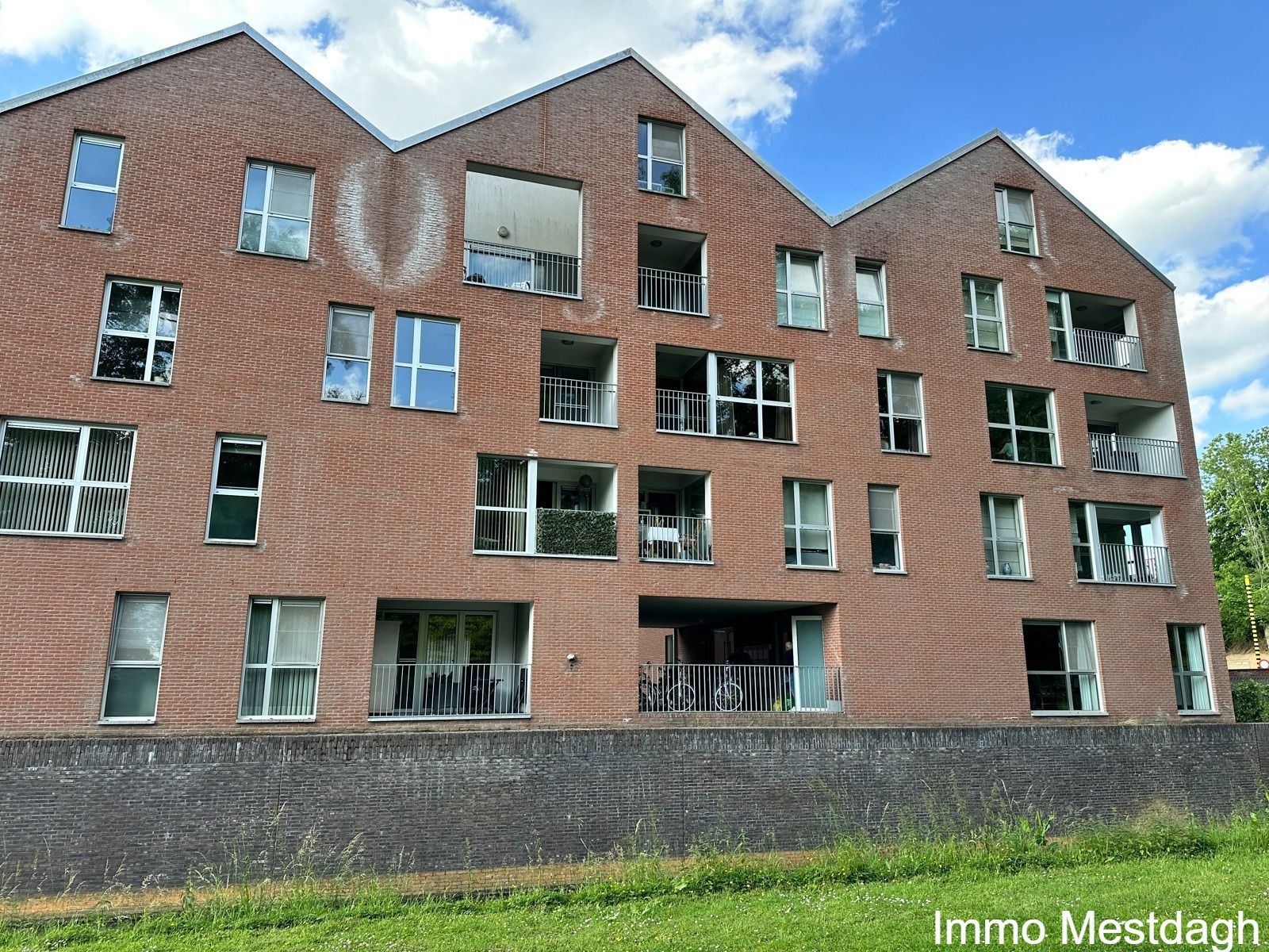 Knap stadsappartementje met terras in centrum Diest foto 23