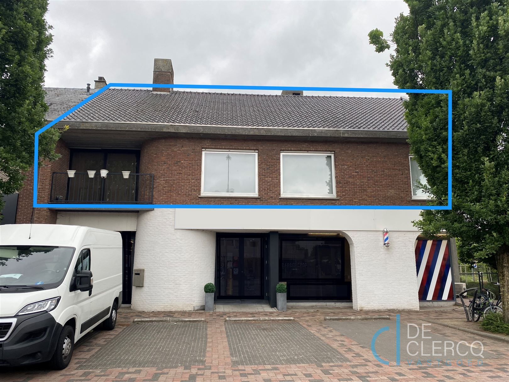 Ruim, charmant appartement te huur in centrum Lochristi!  foto {{pictureIndex}}