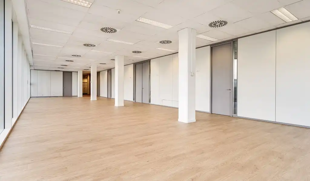 Kantoren met prachtig zicht te huur in Antwerp Ring Center in Borgerhout foto 19