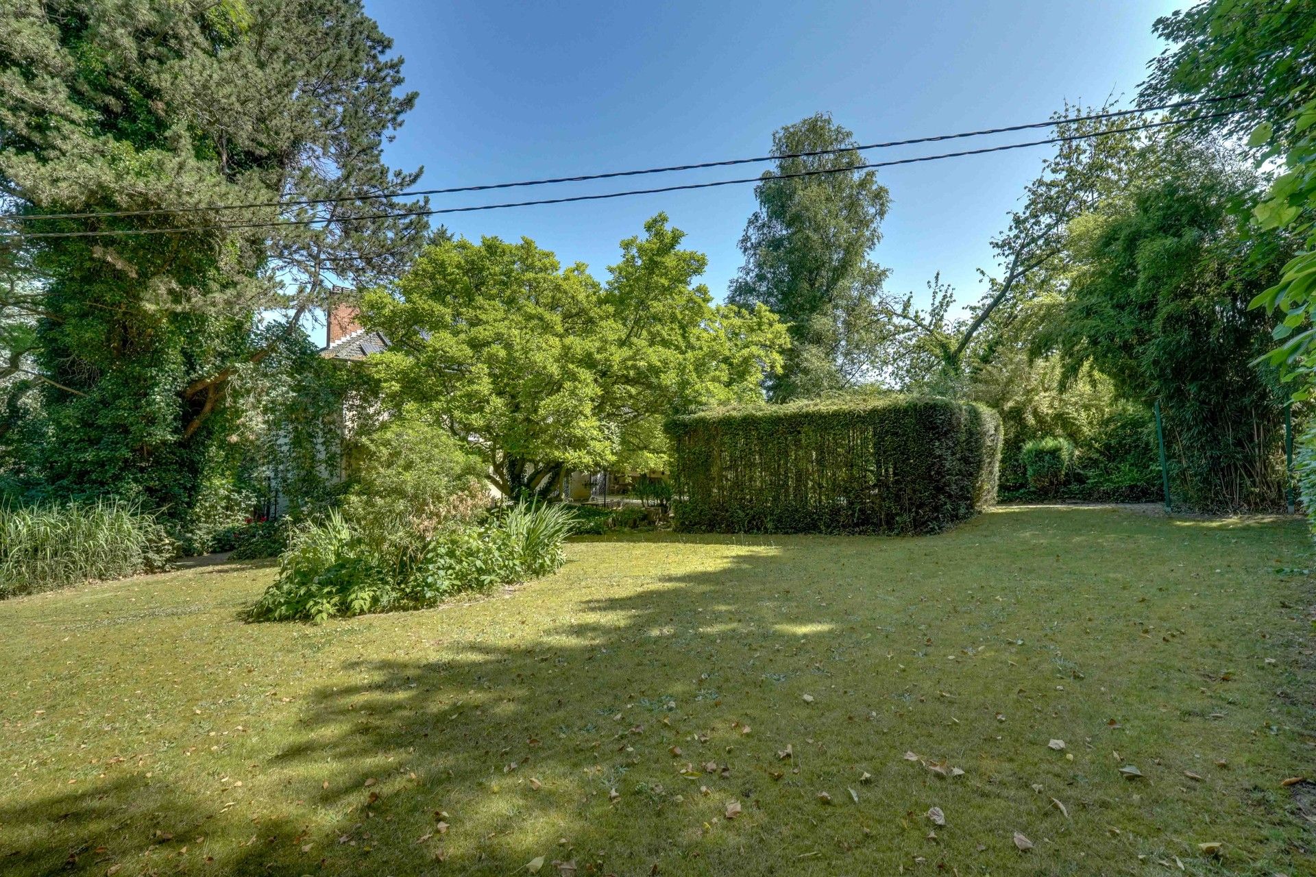 EXCLUSIEVE VILLA + BOUWGROND IN DOODLOPENDE STRAAT foto 61