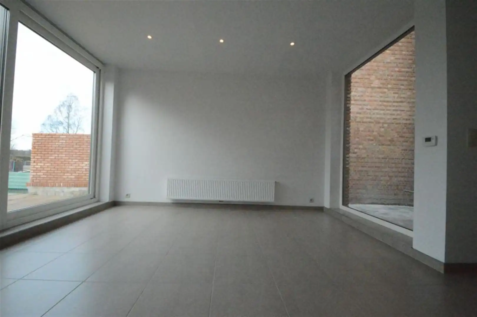 Totaal gerenoveerde gezinswoning te Dendermonde (Baasrode) foto 7