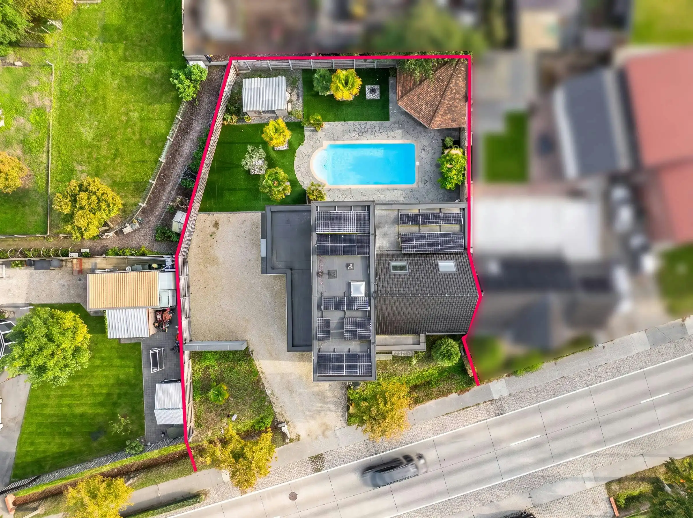 Exclusief huis te koop in Sint-Jan met zwembad foto 22
