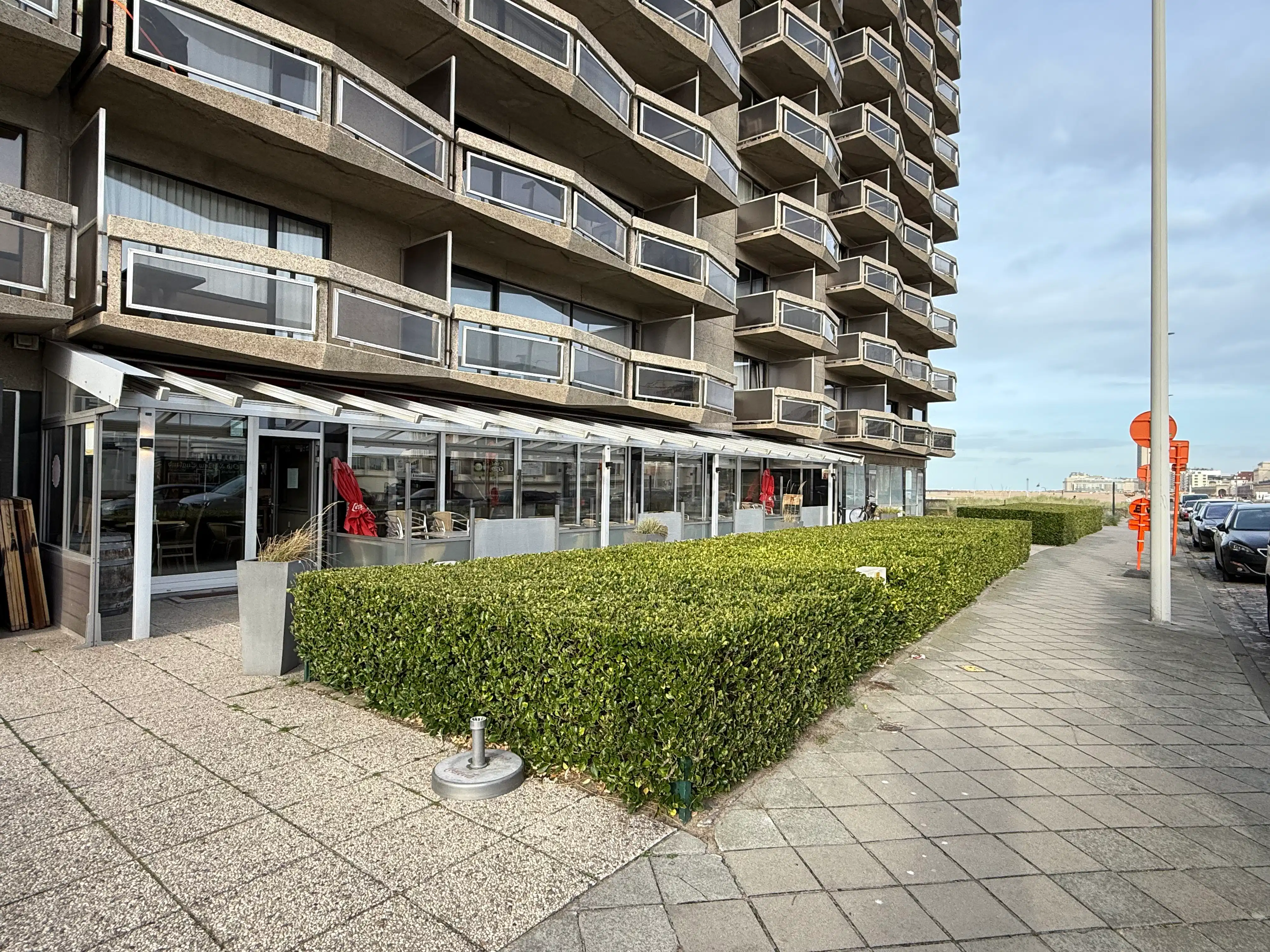 Brasserie "Aldis" op zeedijk foto 2