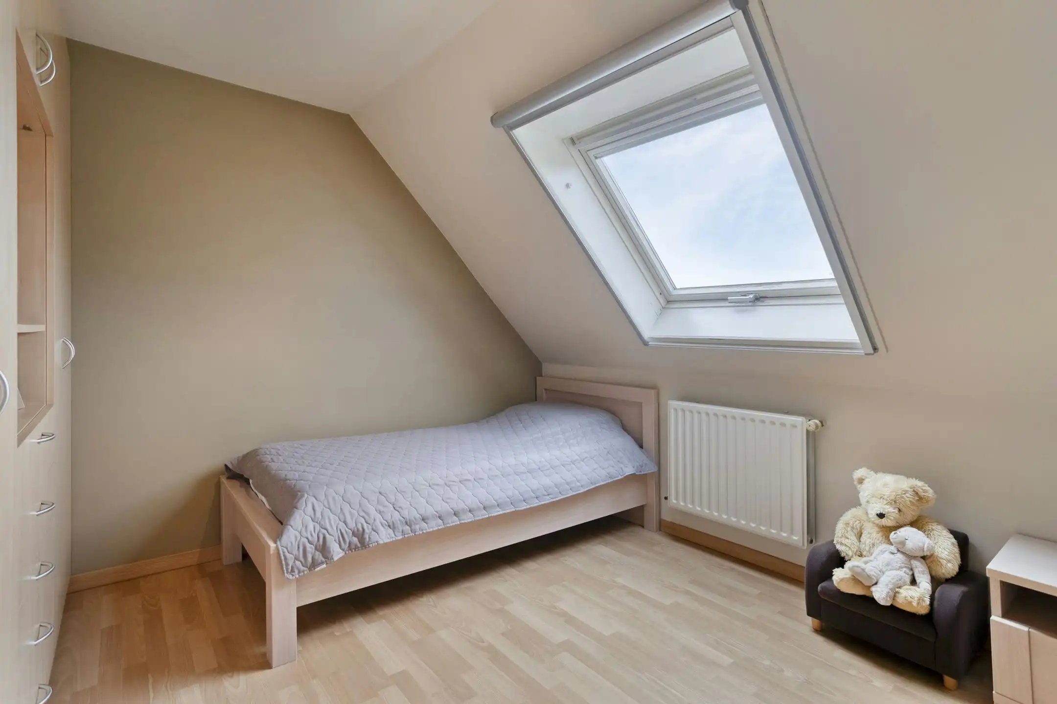 Alleenstaande woning in een rustige wijk te koop in Bissegem foto 14