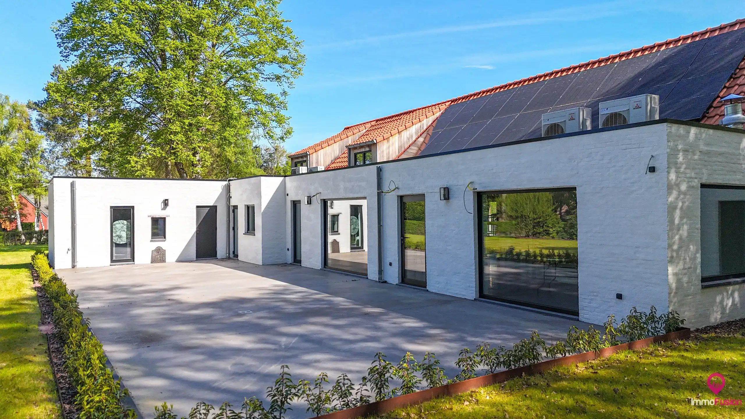 Multifunctioneel horecapand op een perceel van 1.9 hectare! foto 65