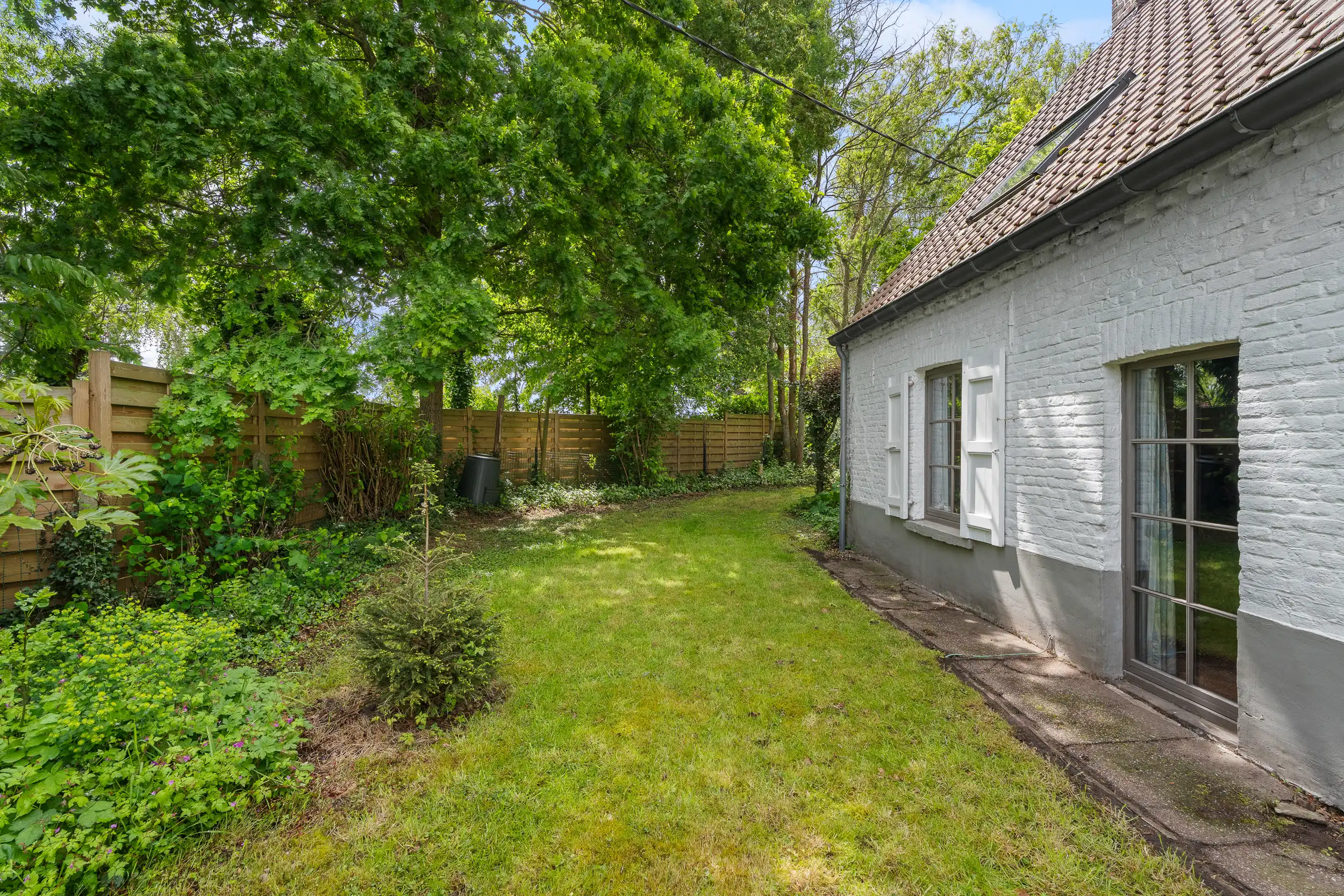 Charmant hoevetje met bijgebouwen in groen kader foto 19