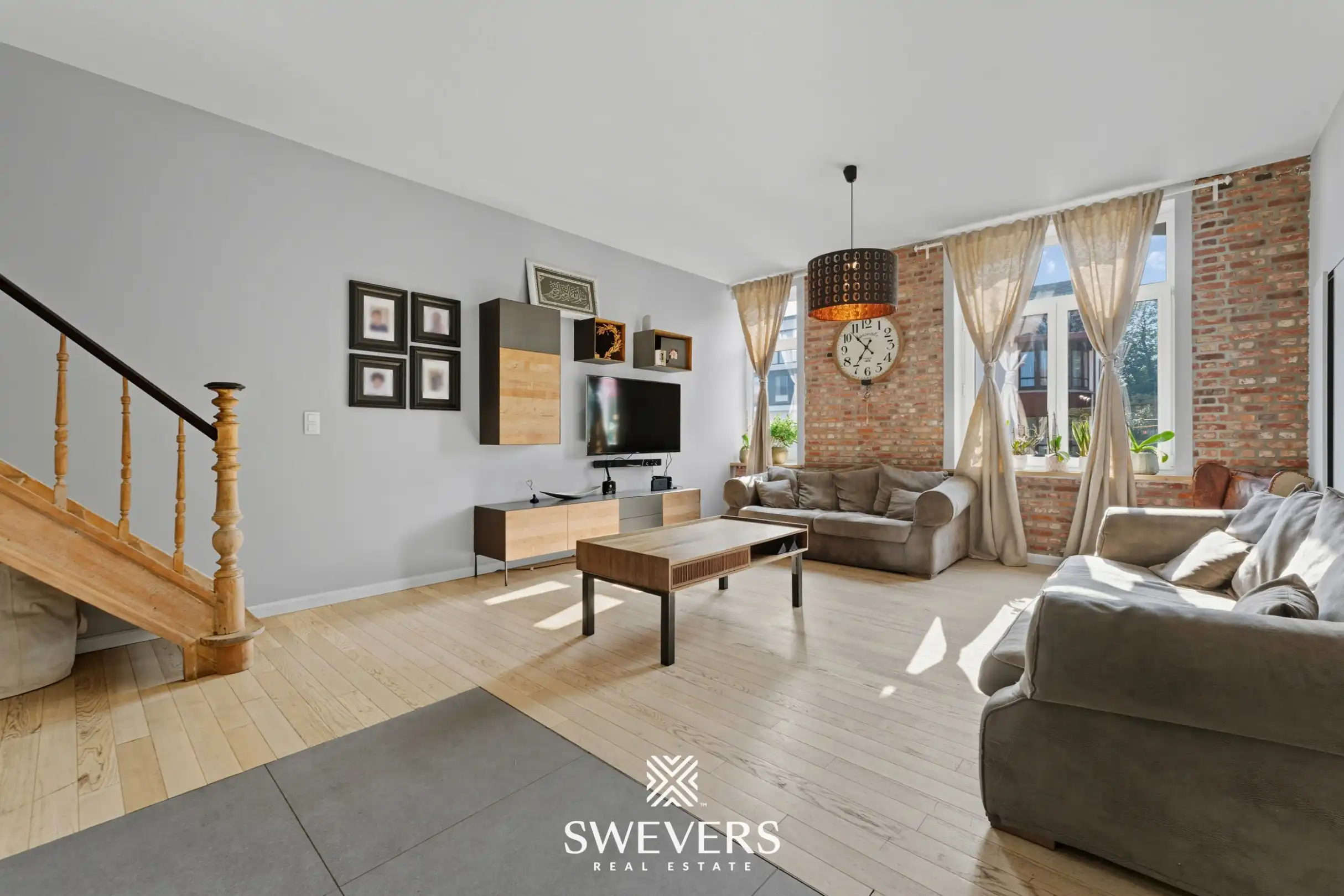 Instapklare charmevolle woning met moderne luxe in het hart van Leopoldsburg foto 2