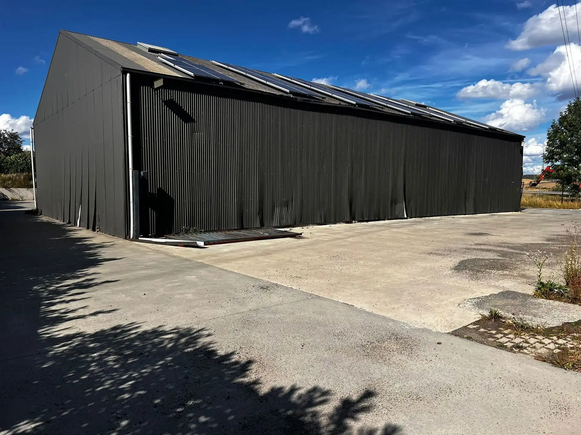 Te Koop Magazijn te Luik foto 2