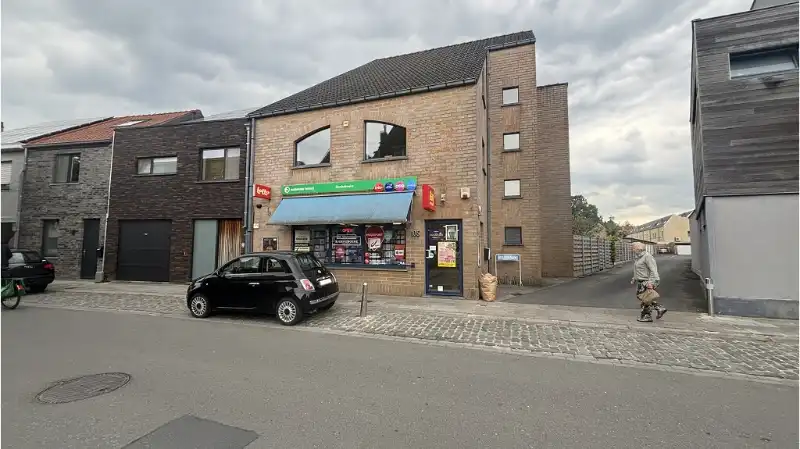 Overname Dagbladhandel met aanverwante artikelen in Assebroek Brugge foto 8