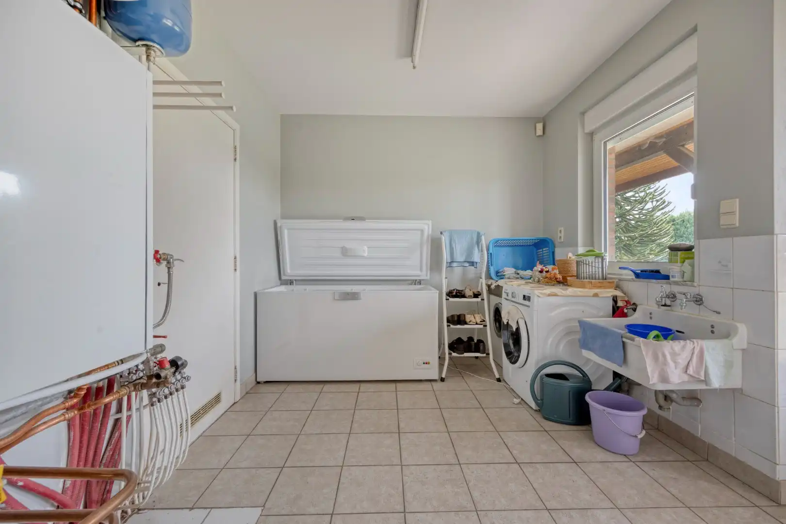 Ruime landelijke woning met tuin en weide op mooi perceel van 21a22ca foto 20