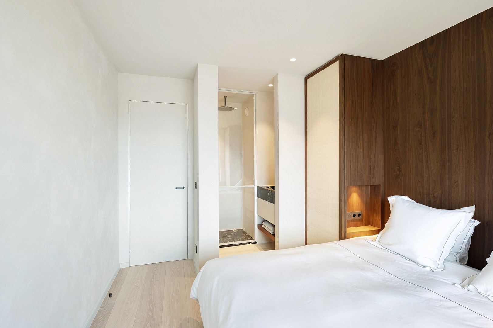 Prachtig appartement in het Zoute op enkele stappen van de zee en de wandeldijk. foto 16