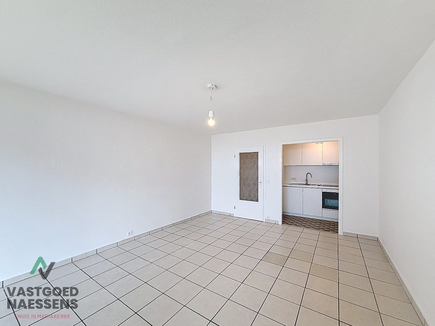 VERNIEUWDE STUDIO VLAKBIJ ZEEDIJK foto 2