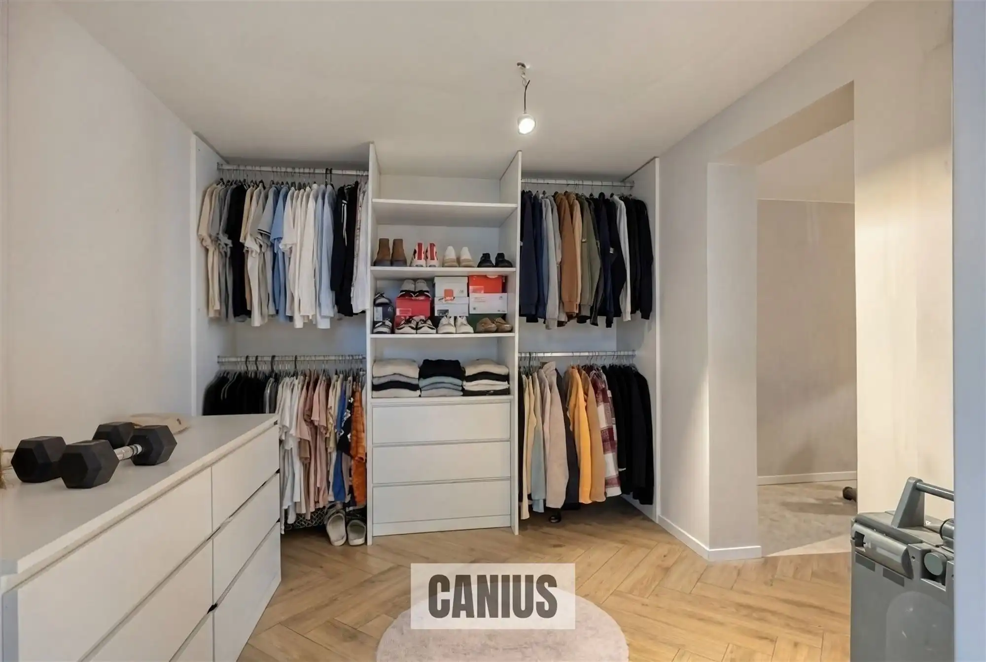 KNAPPE WONING MET 4 SLAAPKAMERS foto 21